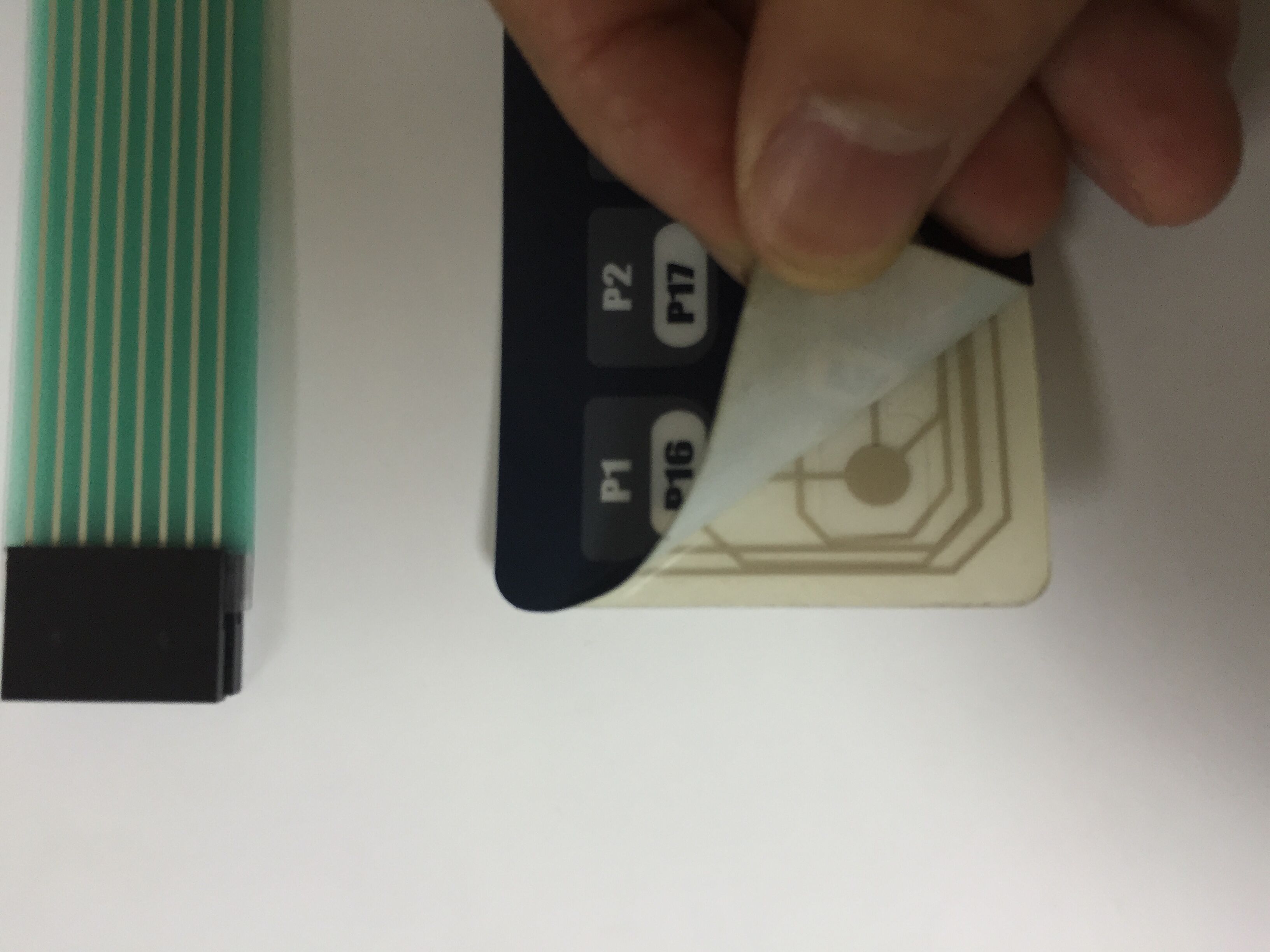 工業(yè)工控薄膜開關(guān)-儀器設(shè)備薄膜開關(guān)-薄膜式凸包按鍵